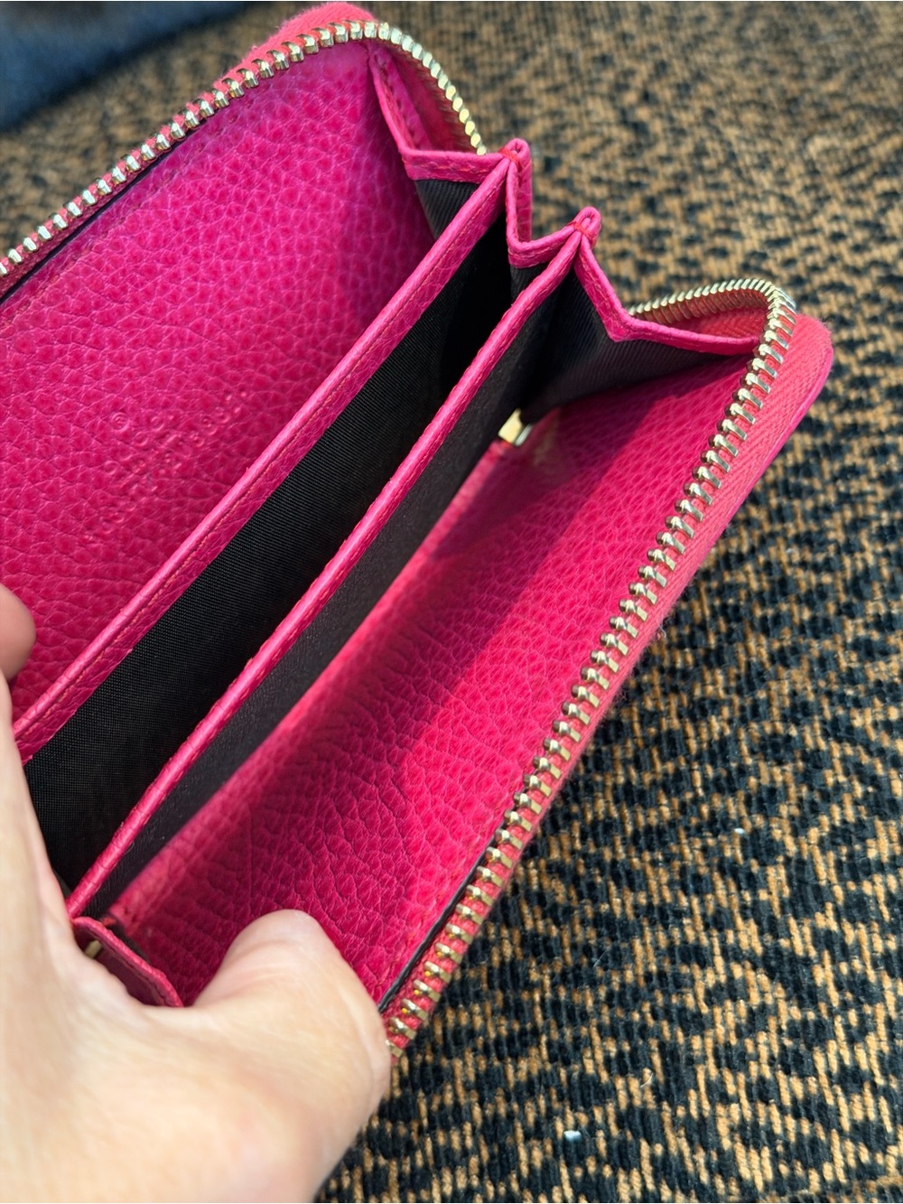 Gucci Hot Pink Leather Zip Around Compact Wallet with Gold Hardware and COA - Picture 15 of 17